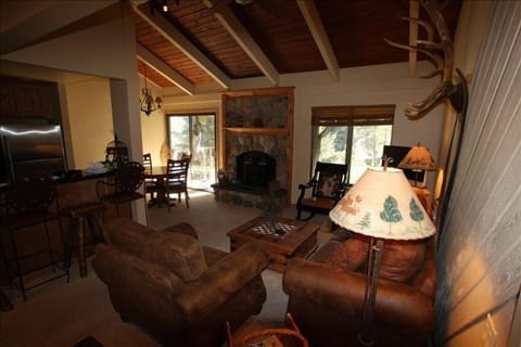Cathedral ceiling and plenty of room to relax.