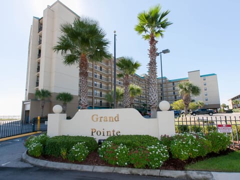 Enter the complex for a fantastic beach stay.  Enjoy our beautiful condo!