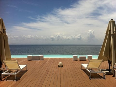 Café del Mar Lounge at Puerto Bahia