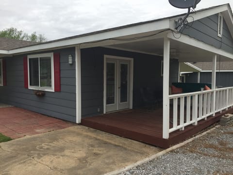 Deck off master bedroom