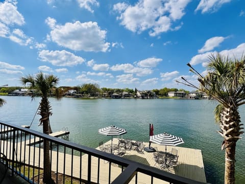 View of cove from balcony. All a no wake zone. Swim! Kayak! Paddleboard!