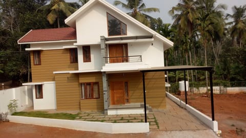 Fully Furnished Villa ,Ideal for Families