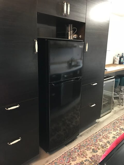 Refrigerator available for guests. There is no ice maker. 