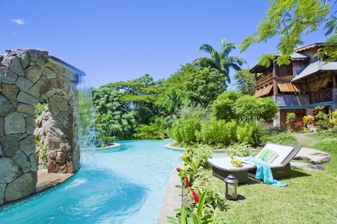 Pool & Waterfall