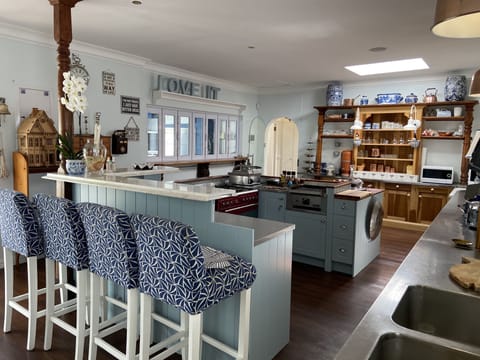 Very well equipped kitchen for the family that loves to cook.