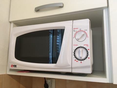 MIcrowave oven