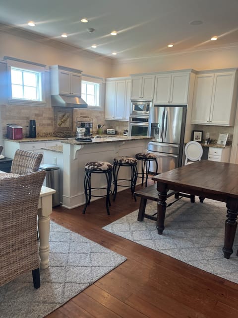 Well equipped kitchen