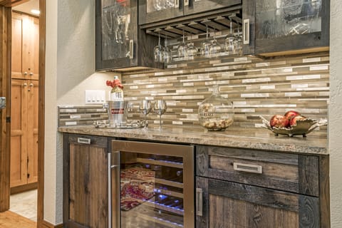 Bar Area within Kitchen