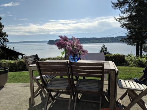 Beautiful dining by Puget Sound