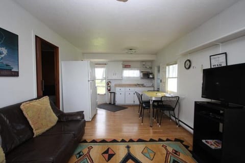 Kitchen and Common Room