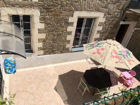 Patio - ideal for alfresco dining, relaxing and sun bathing