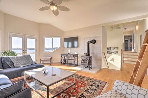 South Kingstown Vacation Rental | 4BR | 2BA | 1,800 Sq Ft | Stairs to Access