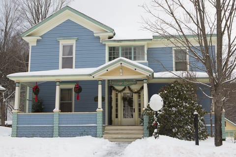 Village Suites Winter