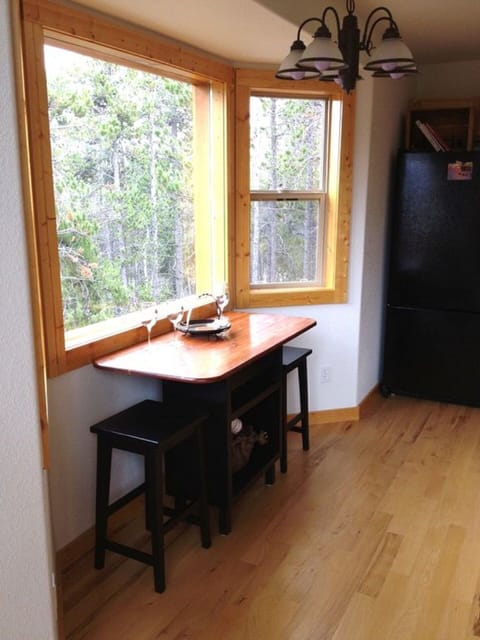 2 person breakfast nook in Kitchen
