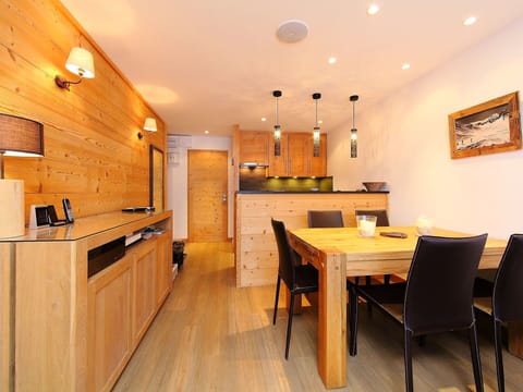 Room, Furniture, Property, Interior Design, Building, Ceiling, Floor, Kitchen, Yellow, House