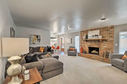 Flagstaff Vacation Rental | 3BR | 2BA | 2,200 Sq Ft | 1 Step Required