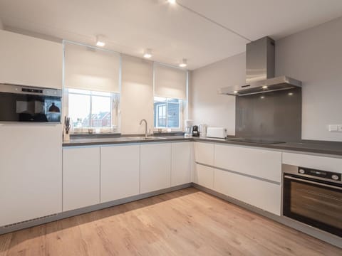 Cabinetry, Countertop, Building, Kitchen Appliance, Kitchen, Wood, Window, Interior Design, Architecture, Kitchen Stove