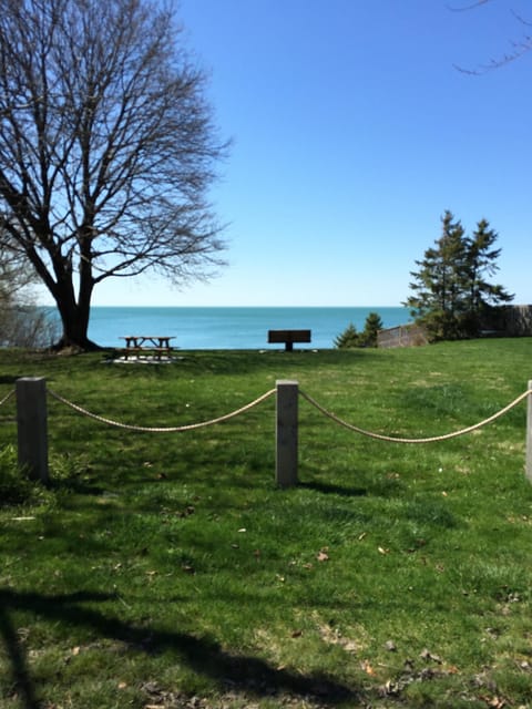 Lookout across the street,  slightly to the right