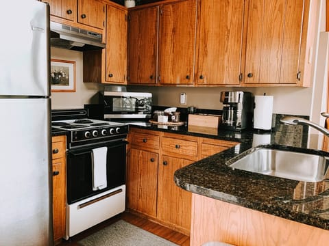 79938377 10163040516015284 1166559060858765312 o