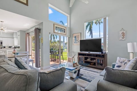 Spacious Living Area
