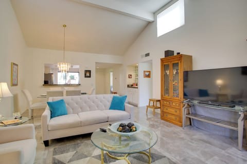 Cathedral City Vacation Rental | 2BR | 2BA | 1,247 Sq Ft | Step-Free Access