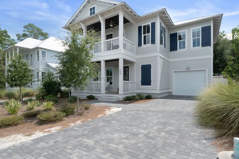 Plenty of room for everyone to have their own space on balconies and porches