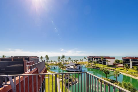 GULF VIEW FROM THE PRIVATE SUNDECK