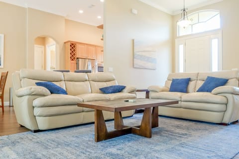 Costal Living, Living area