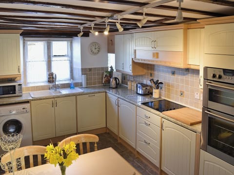 Kitchen | Rose Cottage, Cold Ashton