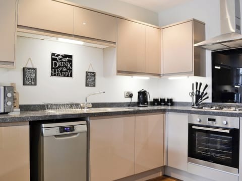 Open plan living space | Club Cottage, Bowness-on-Windermere