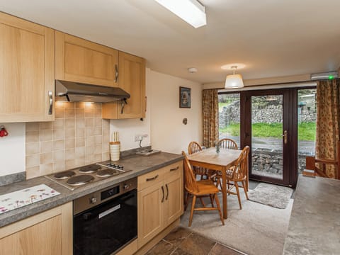 Kitchen and dining area | Jerusalem Cottage - Jericho Farm, Earl Sterndale, near Buxton