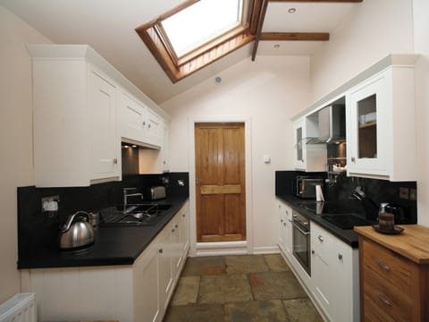 Old Brewery Cottage kitchen | Old Brewery Cottage, Ellenabeich, Seil Island