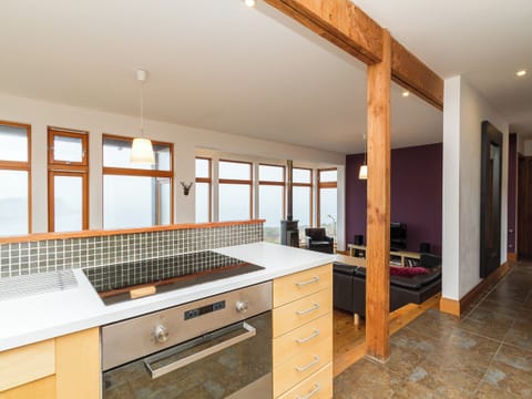 Kitchen | Seascape, Carbost