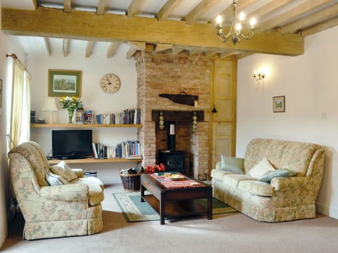 Living room | Ostler&rsquo;s Cottage, Westborough, nr. Newark
