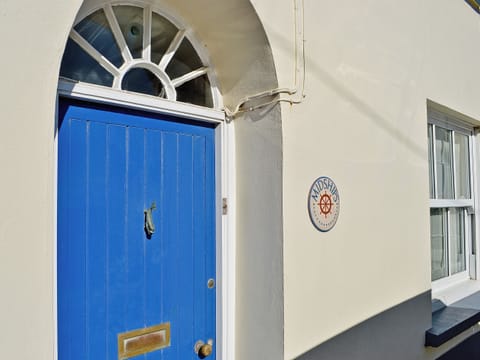 Exterior | Midships, Instow