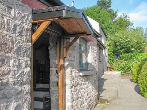 Front porch | The Last Barn, Valast Hill, near Stackpole