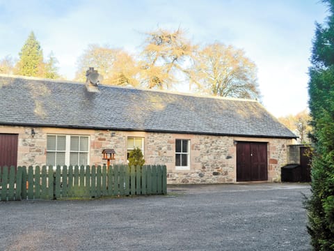 Exterior | Ladybird Cottage, Scaniport, nr. Inverness
