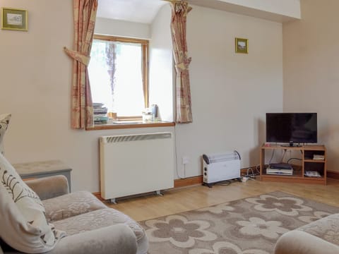 Comfortable living area | Bryn Gefeiliau, Capel Curig, near Betws-y-Coed