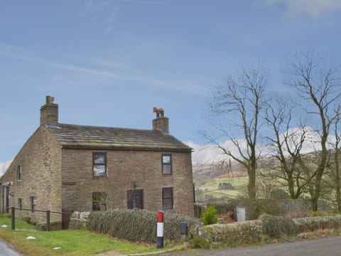 Delightful Cumbrian former farmhouse | High Windy Cottage, Garrigill, near Alston