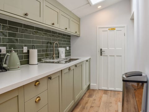 Kitchen | Hillside, Praa Sands, near Penzance