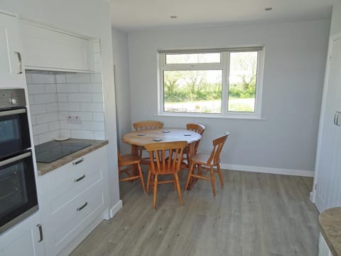 Kitchen/diner | Tregoona, Crantock, near Newquay