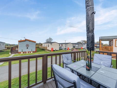 Sitting-out-area | Sea View - Dinas Country Club, Dinas, near Fishguard