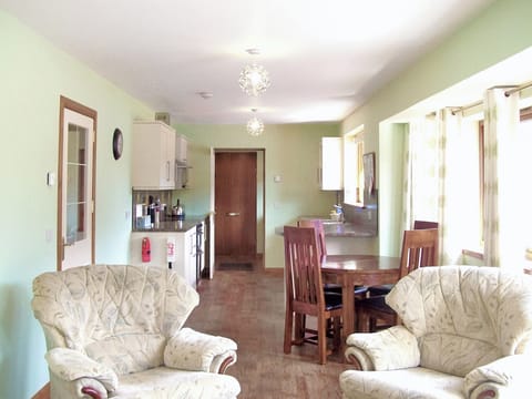 Open plan living/dining room/kitchen | Island Bay View, Sallachy, nr. Dornie