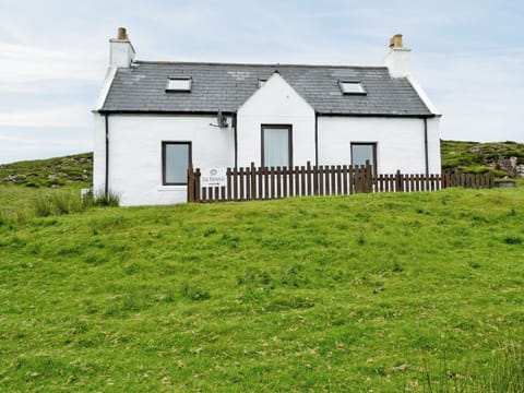 Exterior | Lochview, Glendale, Isle of Skye