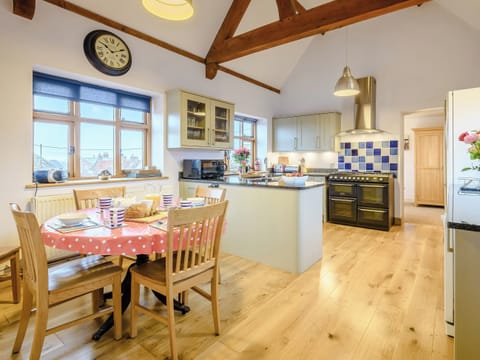 Kitchen | Crow&rsquo;s Nest, Wells-next-the-Sea