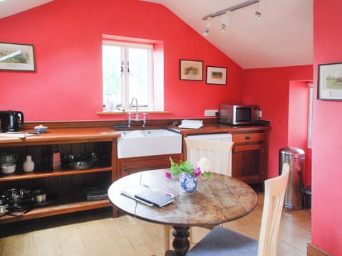 Kitchen/diner | The Byre, Fifehead Magdalen, near Gillingham