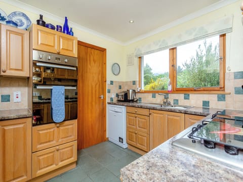 Kitchen | Riverfoot, Glenelg, by Kyle, Ross-Shire