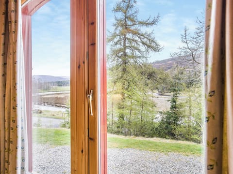 Double bedroom | Stuffers Cottage, Braemar