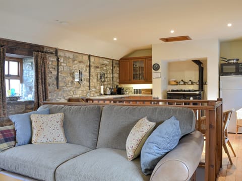 Well preented open plan living spce | The Cottage at Wilson House, Barningham, near Richmond