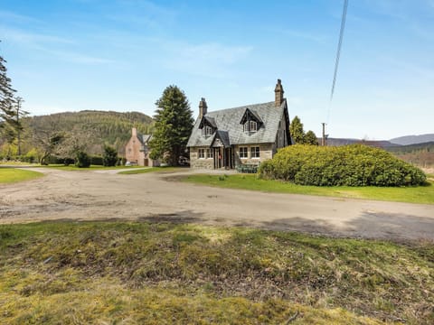 Exterior | The Knock, Inverey, Braemar